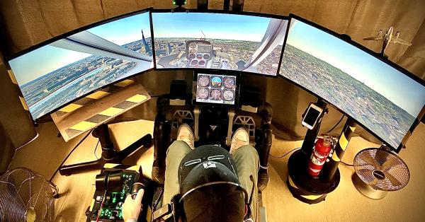 Simulateur au pilotage d'avions ou d'hélicoptères - bénéficiez de 50% de remise sur toutes nos garanties !***